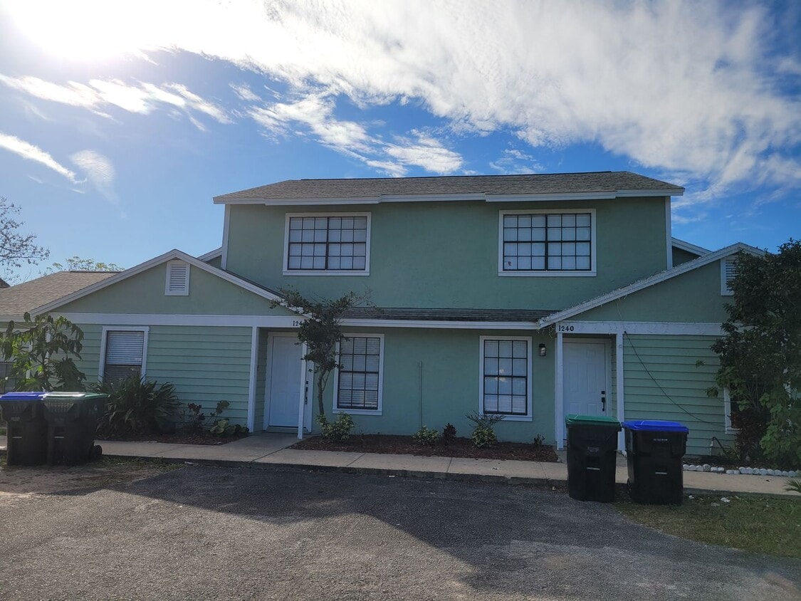 Photo - 1236 Dovehill Dr.