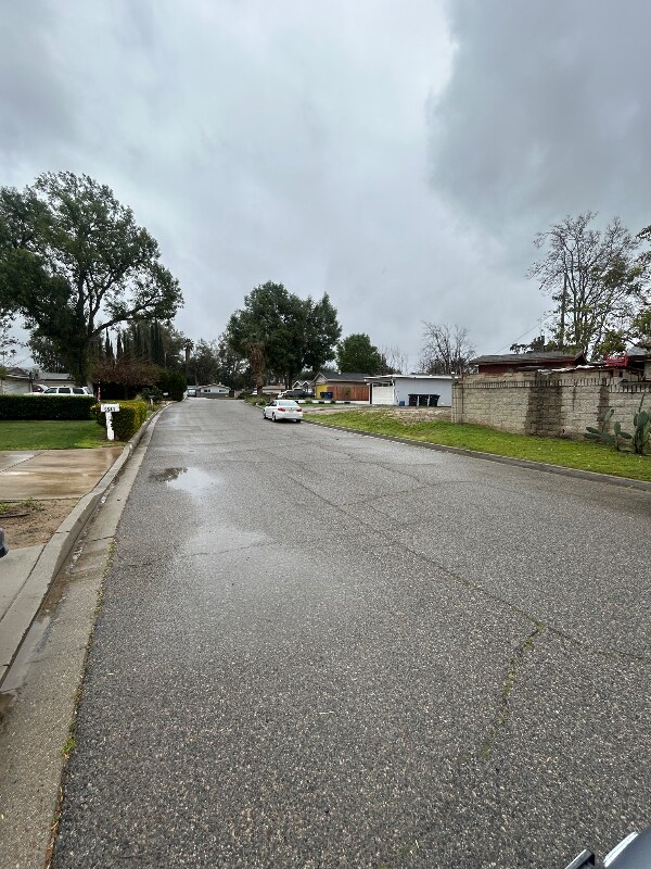 Foto del edificio - 3490 Burl Dr