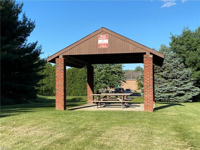 Building Photo - 1410 Reimer Rd