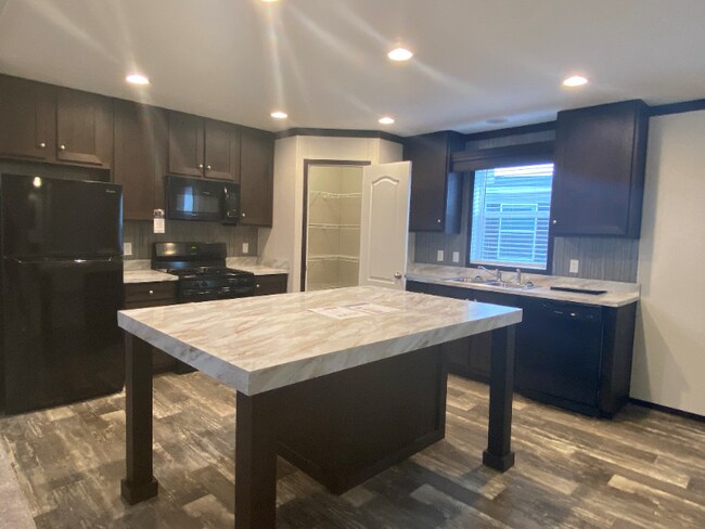 Foto del edificio - 1153 Westover Blvd