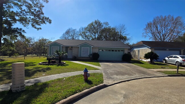 Building Photo - 6125 Brookdale Dr