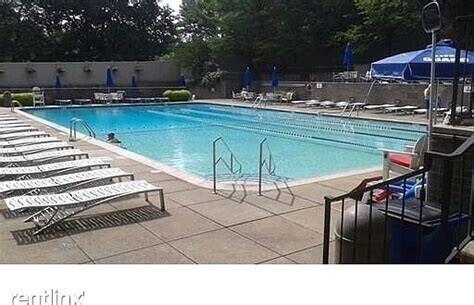 Pool - 77 Pond Ave
