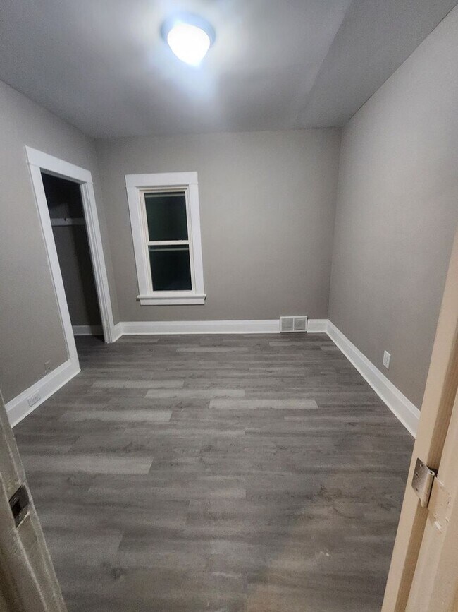 Building Photo - 3407 N 22nd St