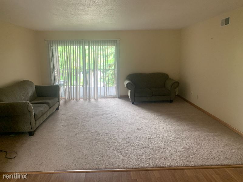 1840 Brownstone Blvd, Toledo, OH 43614 Condo for Rent in Toledo, OH