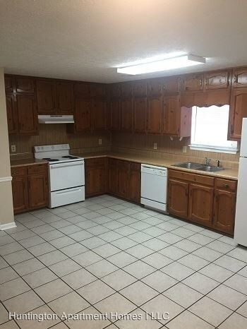 Foto del edificio - 626-628 Cedar St