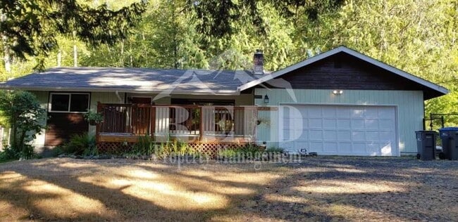 1 STORY RAMBLER 3 BED 1.5 BATH IN PORT ORCHARD - 1 STORY RAMBLER 3 BED 1.5 BATH IN PORT ORCHARD House