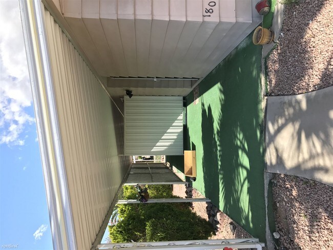 Foto del edificio - 3104 E Broadway Rd