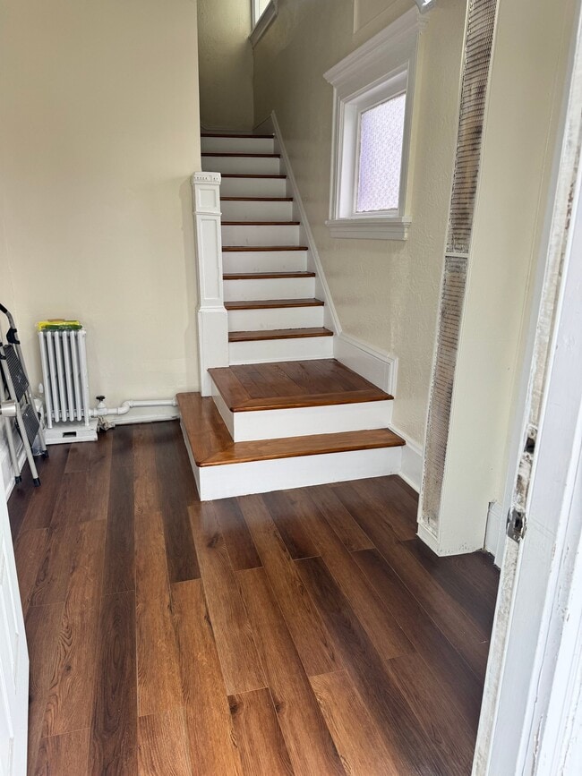 Photo - 119-10 Farmers Blvd House