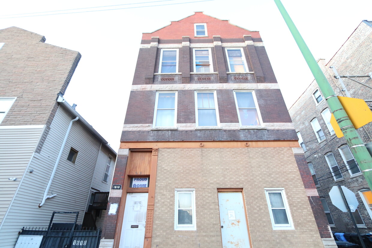 Foto principal - 1616 W 17th St