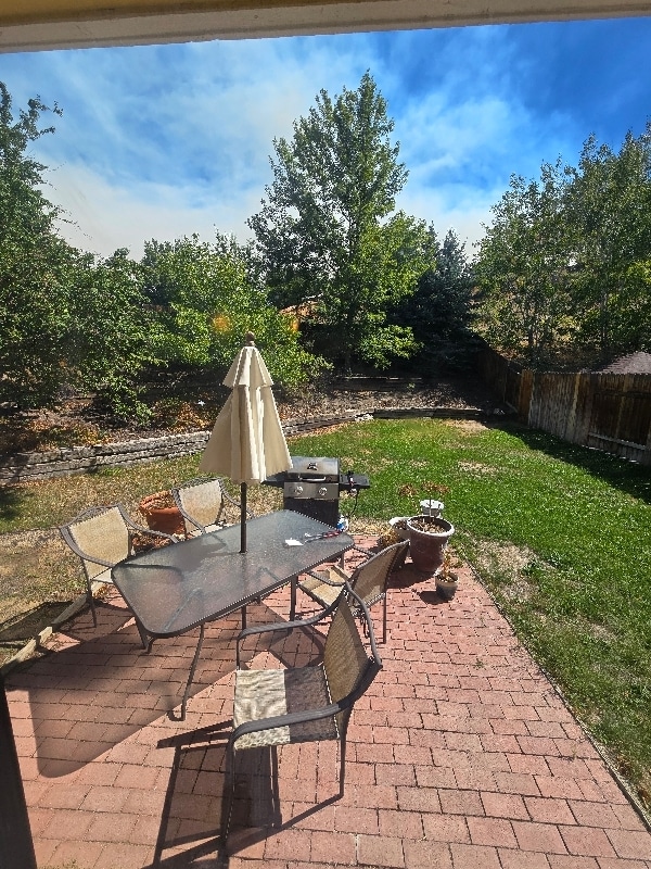 Foto del edificio - 3464 Ridgecrest Dr