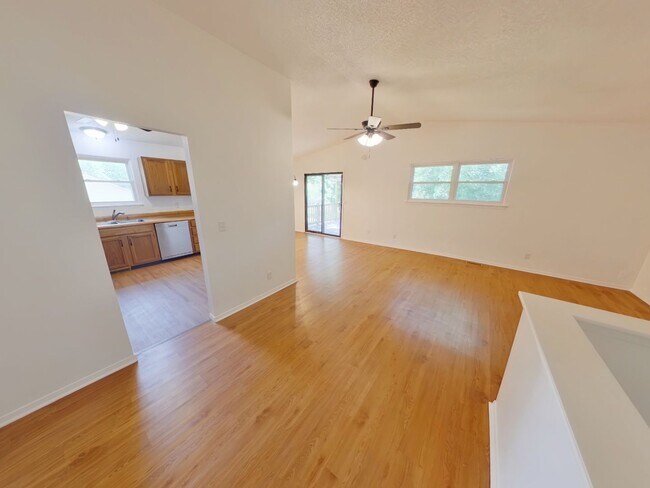 Foto del edificio - 4027 Danbury St