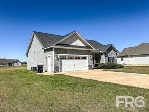 Building Photo - 313 N Landing Dr