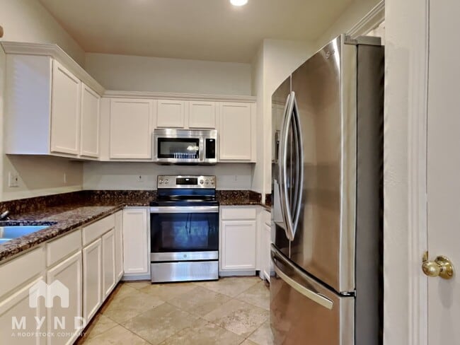 Building Photo - 7501 S 14th St