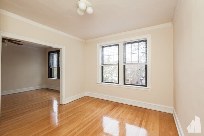 1444 W Byron, Unit 1446-2, Chicago, IL 60613 - 1448 W Byron St