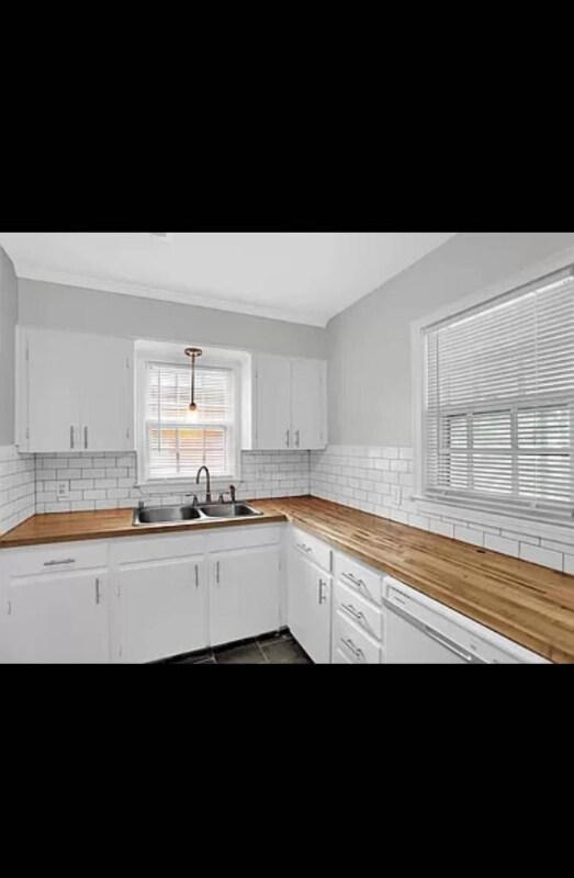 Building Photo - 3671 Maid Marian Ln