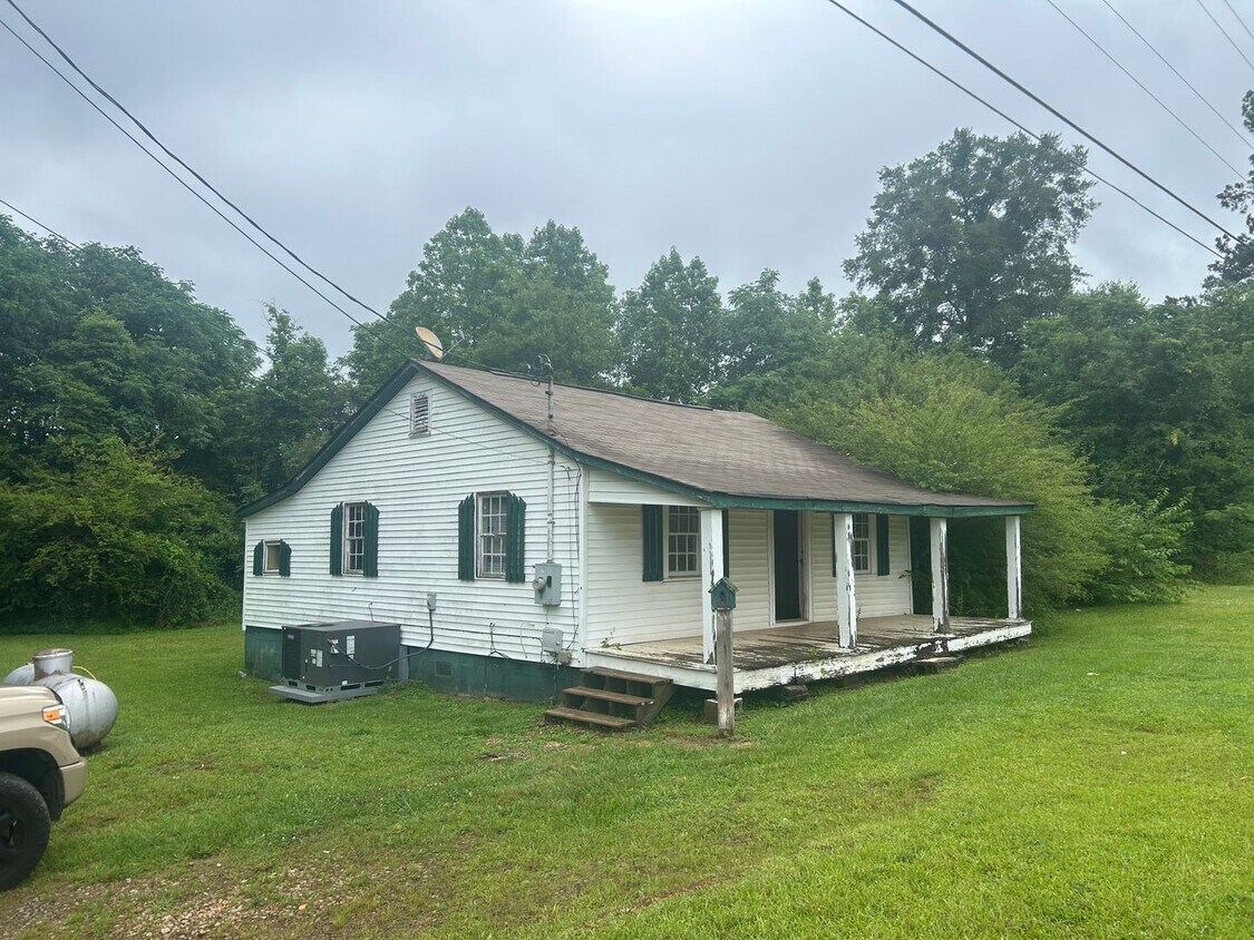1664 Corinth Rd, Hogansville, GA 30230 House Rental in Hogansville