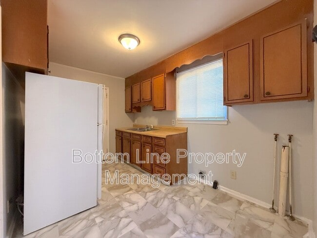 Foto del edificio - 3021 Marlborough Rd