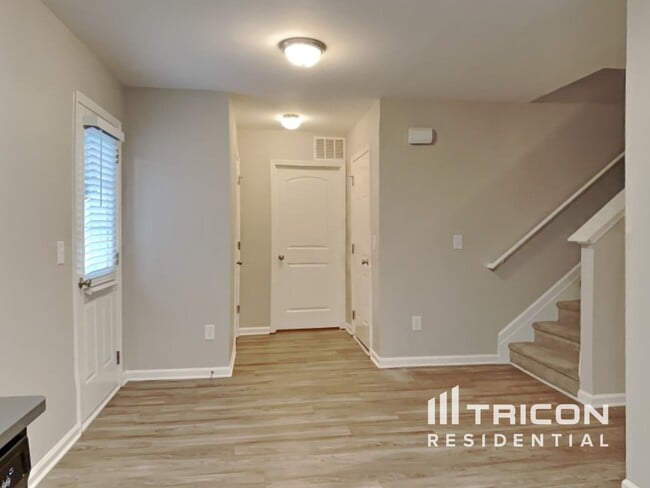 Foto del edificio - 2157 Bethany Trace Ln