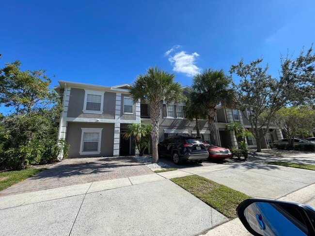 Photo - Fully Furnished 5-Bed End-Unit Townhome wi...