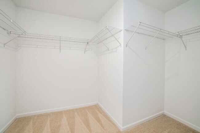 Foto del edificio - 987 Brielle Blvd
