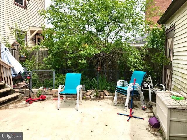 Foto del edificio - 12 E Park Ave