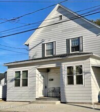 Building Photo - 1064 Lincoln St