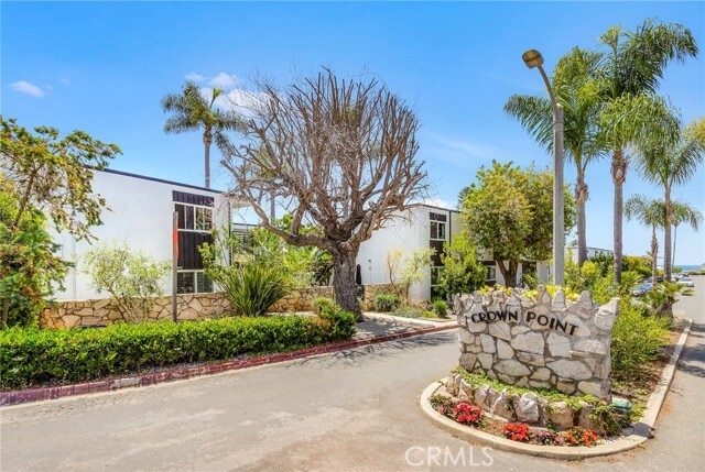 Building Photo - 179 McKnight Dr
