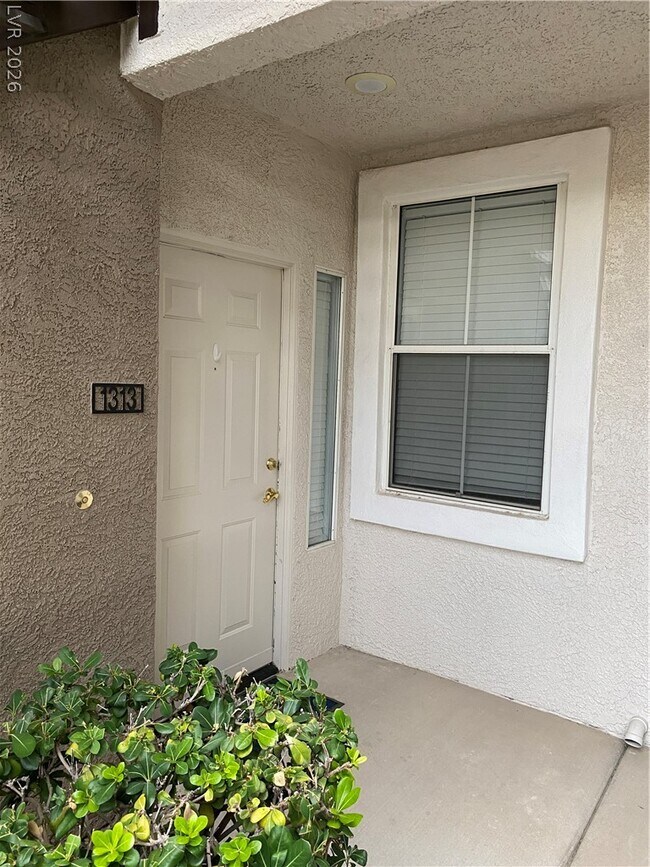 Foto del edificio - 2325 Windmill Pkwy