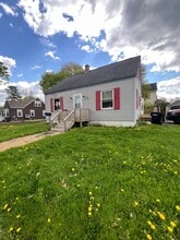 Building Photo - 128 14th St