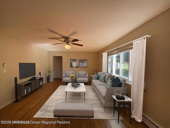 Foto del edificio - 10 Laurel Pl