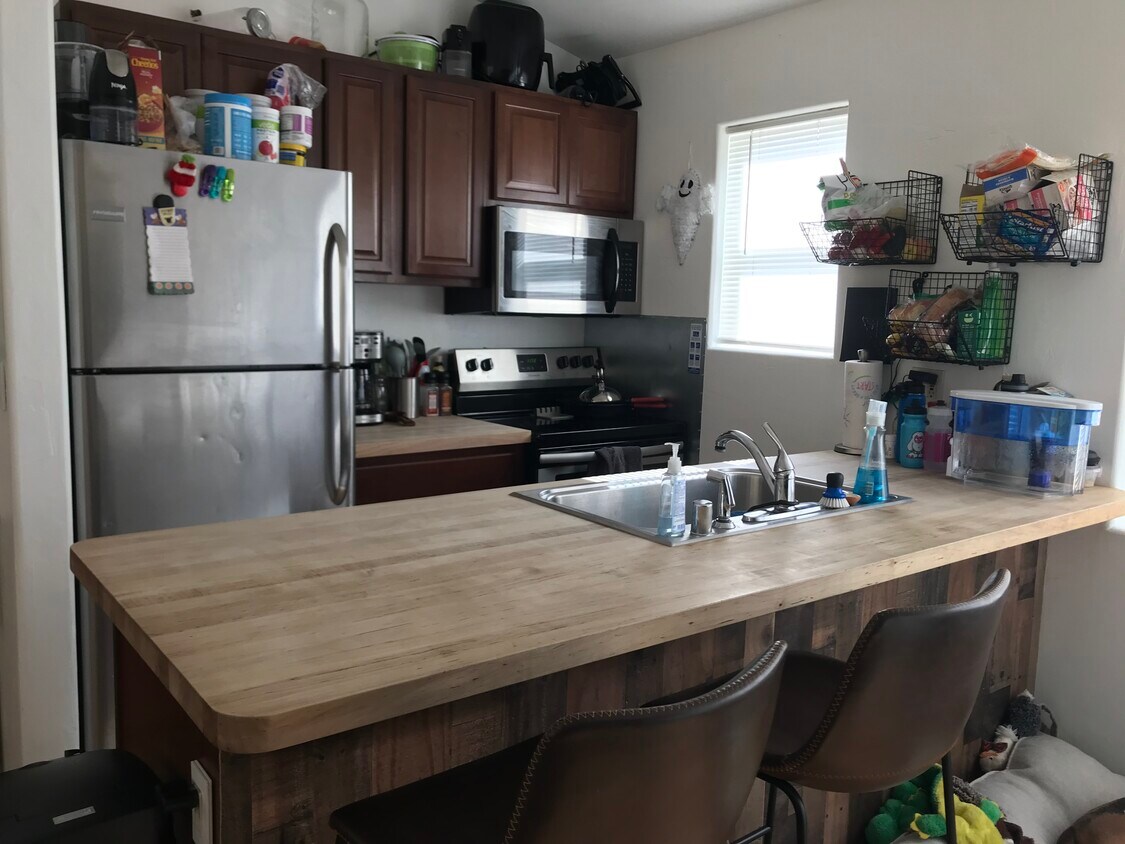 Foto principal - 310 First St