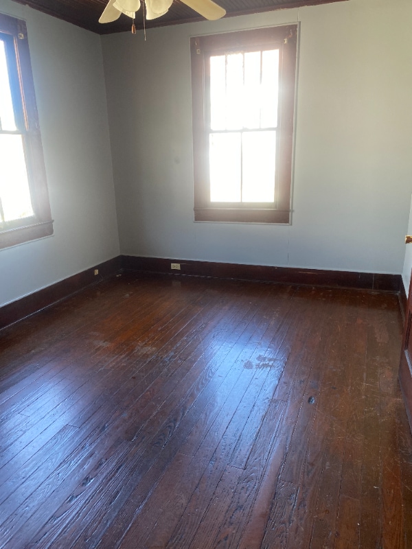 Building Photo - 616 Weeks St