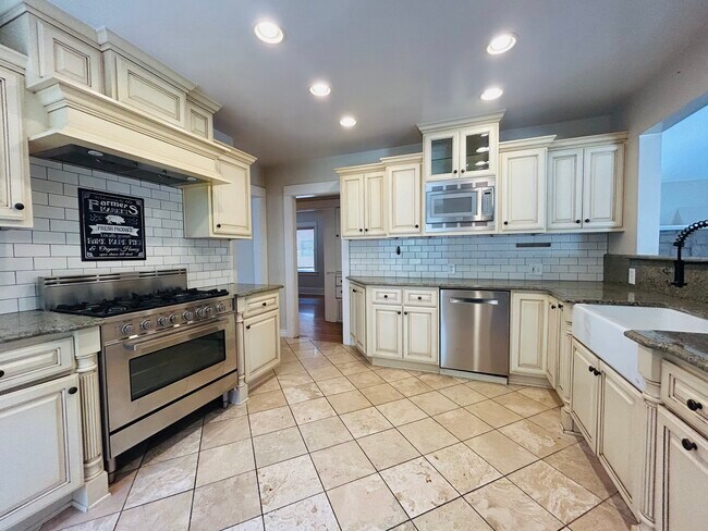 Foto del edificio - 13733 Franklin St