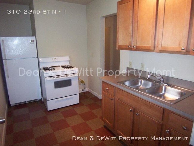 Building Photo - 310 23rd St N
