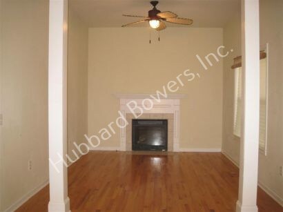 Foto del edificio - 444 Summerlea Dr