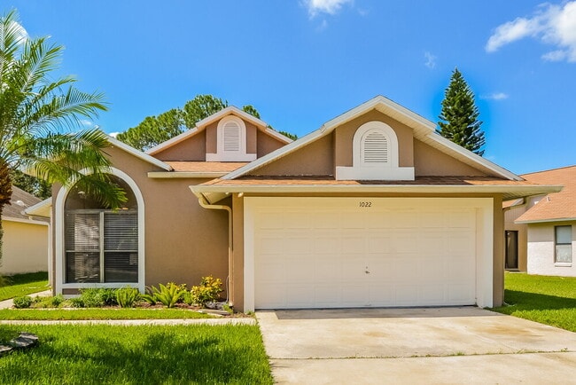 Building Photo - 1022 Henson Ct