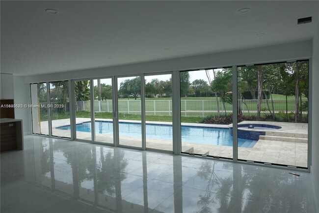Building Photo - 1310 Blue Rd
