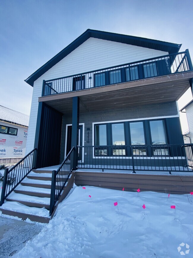Building Photo - 4216 CYPRESS Pl