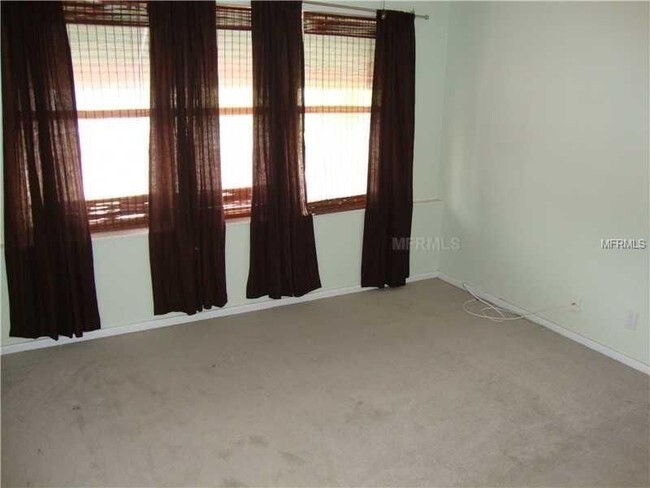 Building Photo - 827 Padua Lane