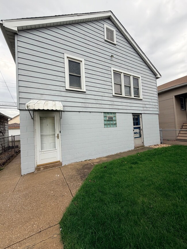 Photo - 1314 121st St House