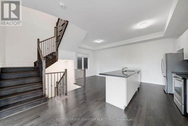 Building Photo - 1401 Clarriage Ct