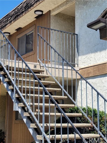 Primary Photo - 320 W Mountain View Ave