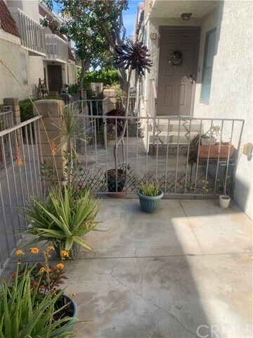 Foto del edificio - 2202 N Broadway