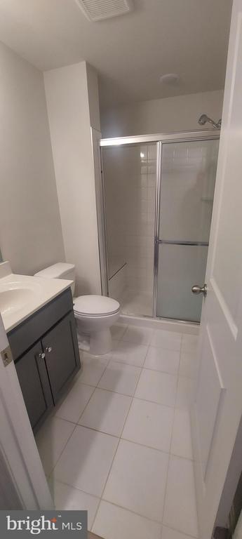 Building Photo - 2563 Hopton Ln