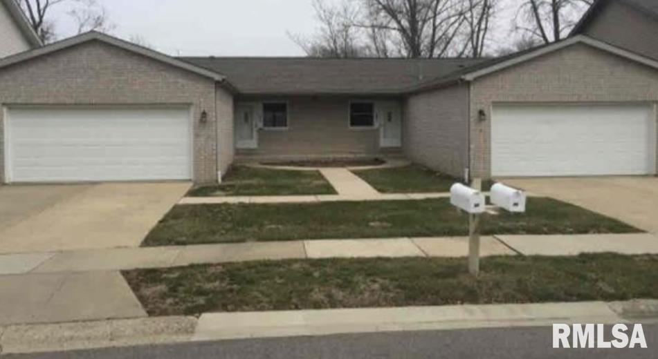 85 Marchelle Ave, Springfield, IL 62702 Townhouse for Rent in