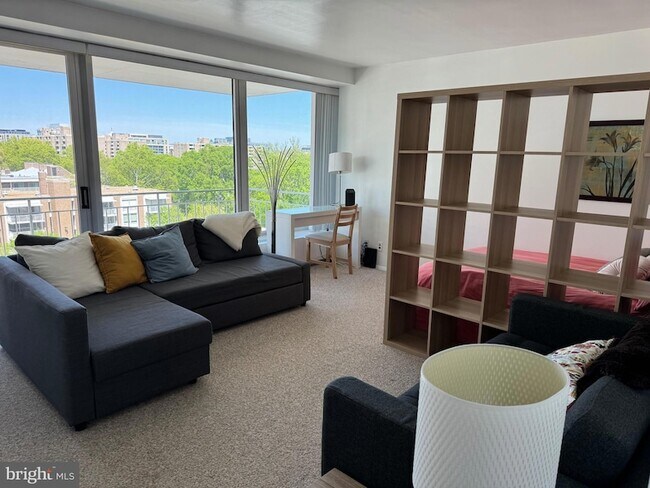 Foto del edificio - 1435 4th St NW
