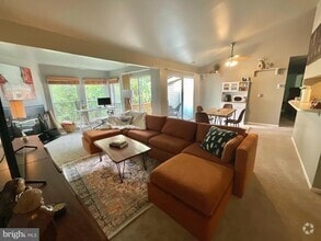 Building Photo - 304 Juneberry Way