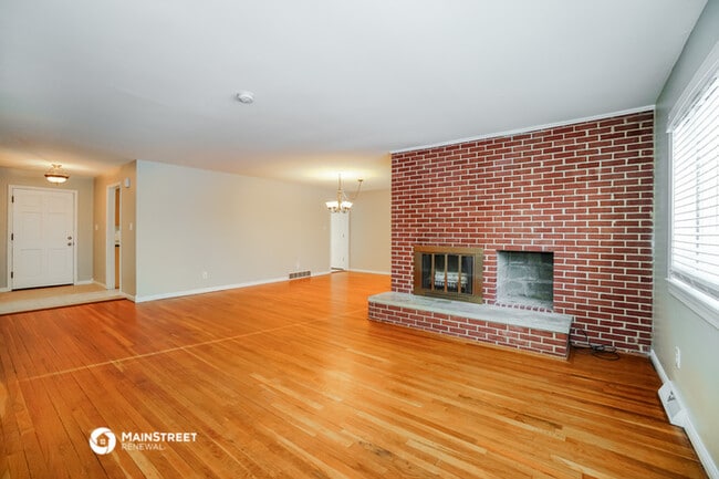 Building Photo - 229 Rocky Fork Dr