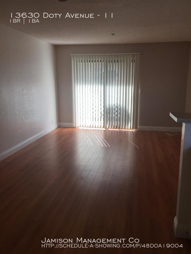 Building Photo - 13630 Doty Ave