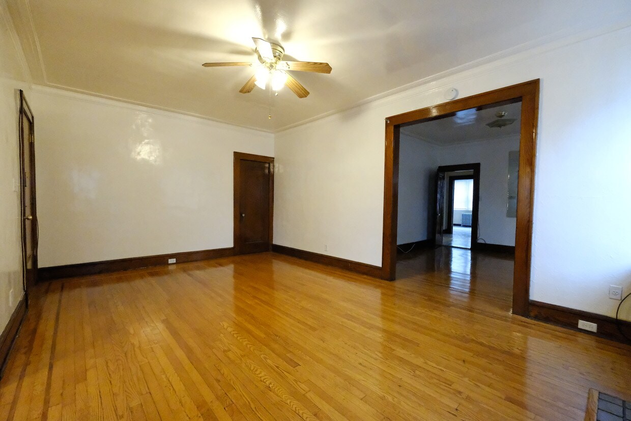 Primary Photo - 90 Norman Rd